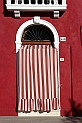 075_Burano_La porta rossa